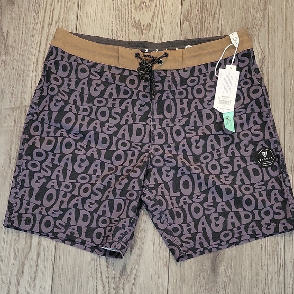 VISSLA Aloha & Adios Board Shorts - Black and Tan - Picture 1 of 6